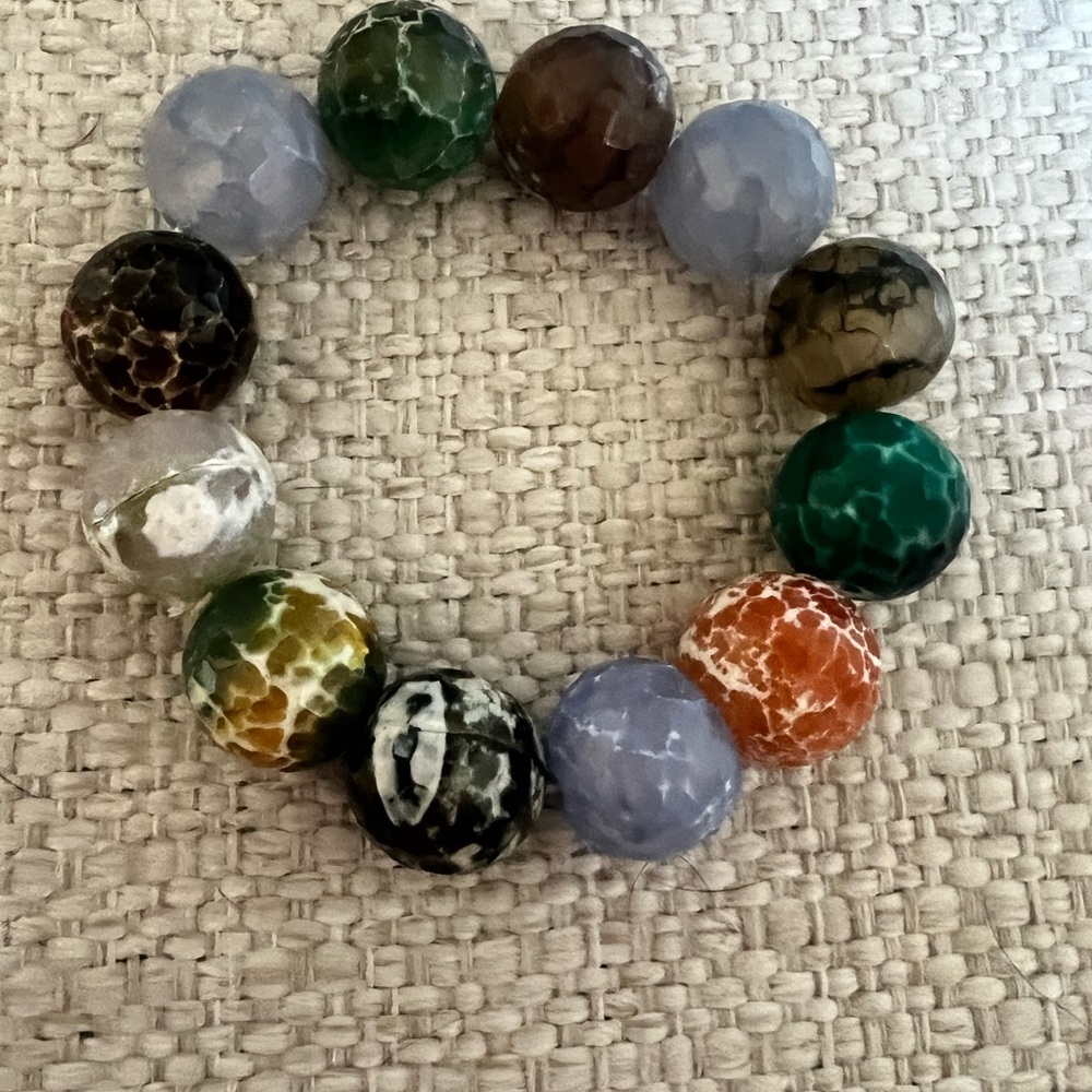Multicolor Beaded Agate Stretch Bracelet